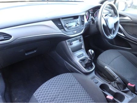 2016 Opel Astra E 1.6 CDTI 110PS 5 DOOR KEY 137 €6,950 thumbnail