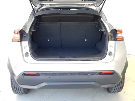 2022 Nissan Juke - thumbnail 14