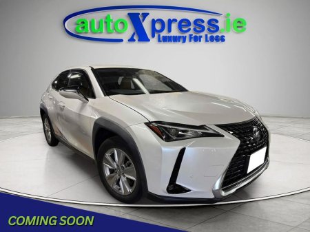 2019 Lexus UX 250 H VERSION C 2.0 Hybrid Automatic, Reversing camera