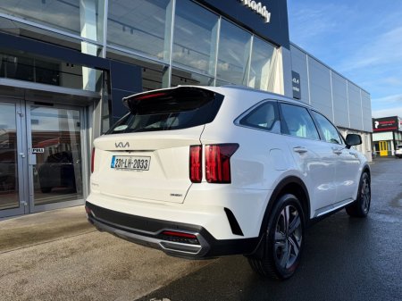 2023 Kia Sorento Phev K3 5DR Auto €46,500 thumbnail