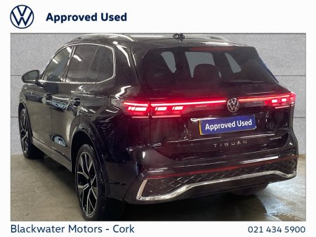 2025 Volkswagen Tiguan - thumbnail 3