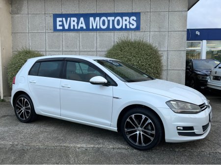2014 Volkswagen Golf MILANO HIGHLINE AUTOMATIC 1.4 PETROL //LOW MILES//HALF LEATHER SEATS//HEATED SEATS//KEYLESS ENTRY//REVERSE CAMERA// €13,950