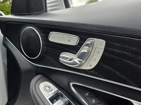 2017 Mercedes-Benz C Class - thumbnail 27