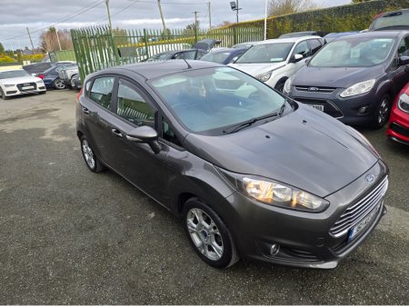 2016 Ford Fiesta MCA ZETEC 1.5 75PS M5 4DR 5DR €9,295