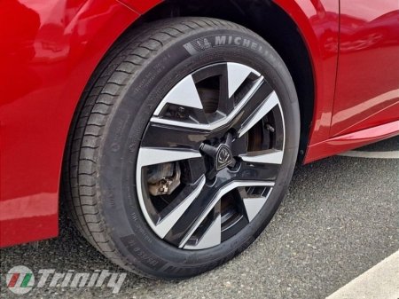 2024 Peugeot 208 * E-STYLE * 136BHP ELECTRIC * 50KWH AUTO * TRINITY MOTORS * €20,945 thumbnail