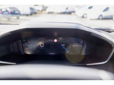 2024 Peugeot 2008 - thumbnail 6