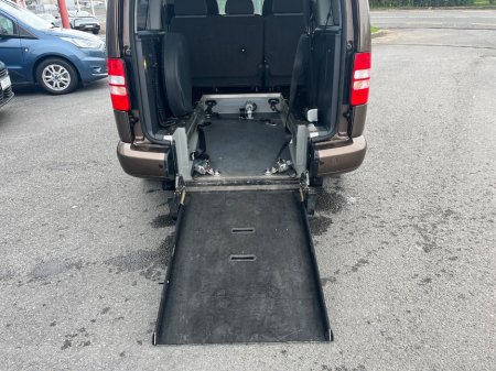 2014 Volkswagen Caddy - thumbnail 11