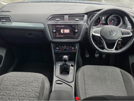 2021 Volkswagen Tiguan LIFE TDI €27,990
