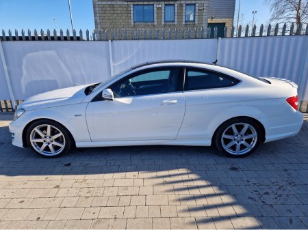 2014 Mercedes-Benz C Class - thumbnail 6