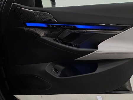 2026 BMW M5  thumbnail