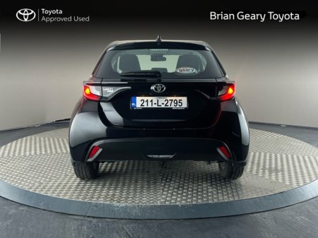2021 Toyota Yaris 1.0 LUNA €18,950