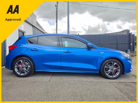 2022 Ford Focus - thumbnail 9