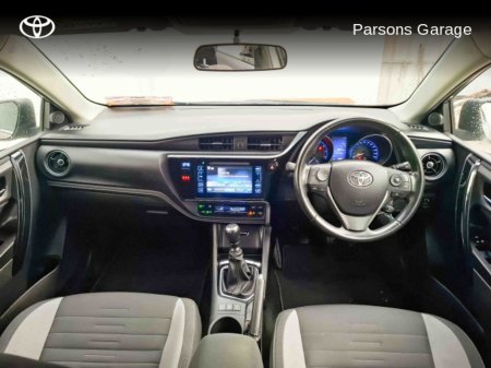 2016 Toyota Auris AURIS 1.2T 5DR LUNA €14,995 thumbnail