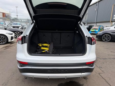 2024 Audi Q4 e-tron - thumbnail 39