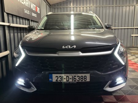 2023 Kia Sportage 1.6 PHEV K3 €30,950 thumbnail
