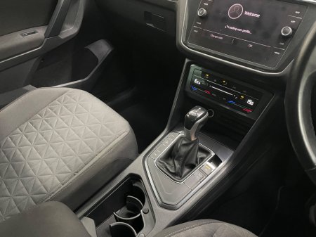 2023 Volkswagen Tiguan  €31,995 thumbnail