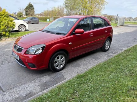 2010 Kia Rio - thumbnail 2