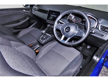 2022 Renault Clio - thumbnail 13