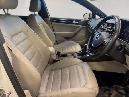 2019 Volkswagen Golf - thumbnail 11