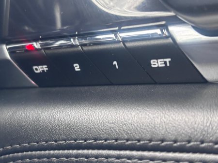 2012 Porsche Panamera - thumbnail 31