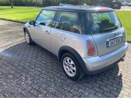 2004 MINI Hatch - thumbnail 7