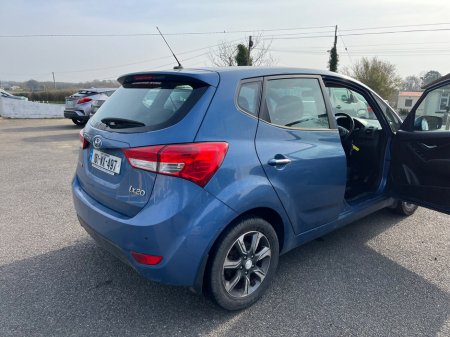 2016 Hyundai ix20 - thumbnail 5