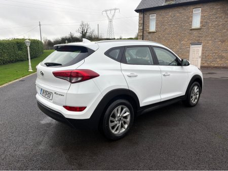 2018 Hyundai Tucson - thumbnail 8