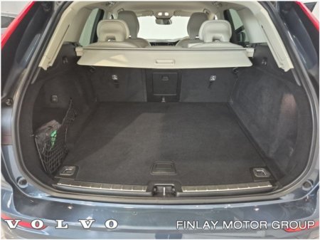 2021 Volvo XC60 - thumbnail 18