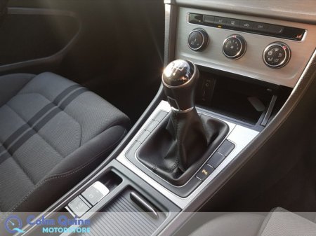 2016 Volkswagen Golf - thumbnail 13