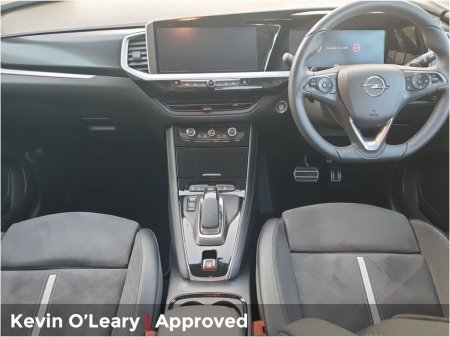 2023 Opel Grandland GSE 1.6 PHEV AWD 300PS €32,900
