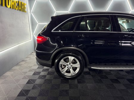 2016 Mercedes-Benz GLC Class 220 D 4Matic Auto €24,950 thumbnail