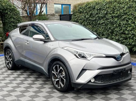 2017 Toyota C-HR - thumbnail 15