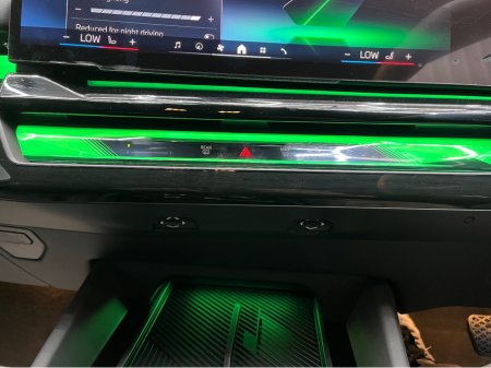 2024 BMW i5 2024 BMW I5 EDRIVE40 TOURING EXCELLENCE ELECTRIC AUTOMATIC / CRUISE CONTROL / 360° CAMERA / ELECTRIC MEMORY & HEATED SEATS / APPLE CARPLAY / PANORAMIC SUNROOF / PADDLE SHIFTERS / AMBIENT LIGHT thumbnail