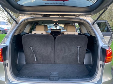 2019 Kia Sorento - thumbnail 2