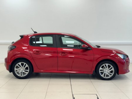 2020 Peugeot 208 1.2 Puretech 75 bhp Active €14,500