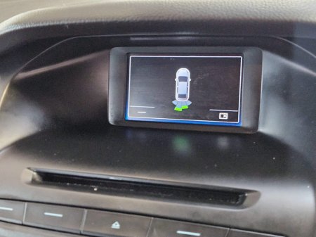 2016 Ford Focus - thumbnail 14