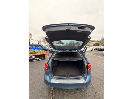 2016 Volkswagen Passat DBA-3CCZE 5DR AUTO €13,950 thumbnail