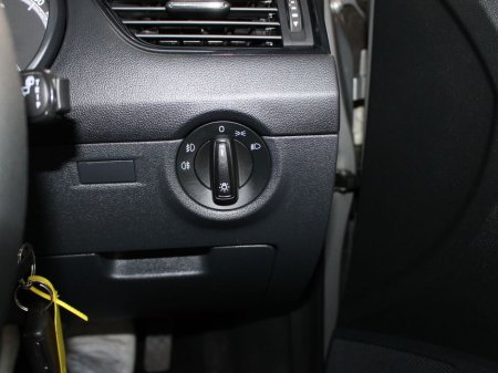 2019 Skoda Octavia - thumbnail 22