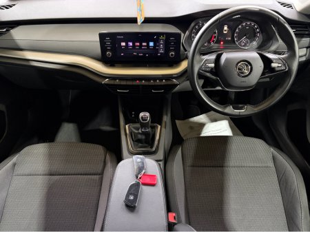 2021 Skoda Octavia - thumbnail 12