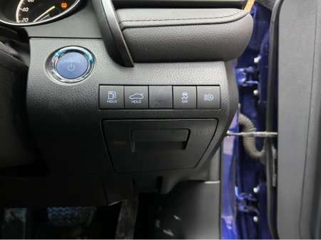 2021 Toyota Camry €28950 2021 TOYOTA CAMRY G 2.5 AUTOMATIC / CRUISE CONTROL / REVERSE CAMERA / ELECTRIC SEATS / AMBIENT LIGHT €28,950 thumbnail