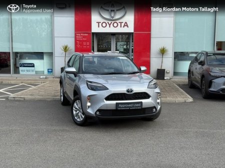 2023 Toyota Yaris Cross - thumbnail 1