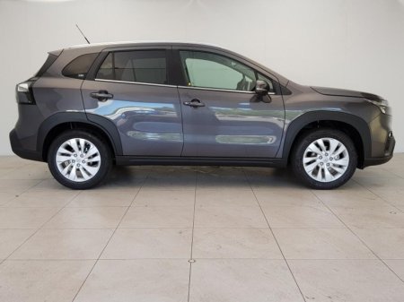 2024 Suzuki SX4 S-Cross Motion €28,950