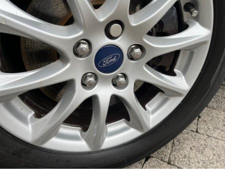 2017 Ford Mondeo 2.0 TDCI ZETEC ECO S/S 150PS 5DR thumbnail