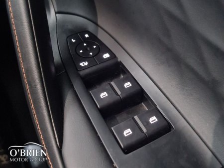 2025 MG HS Plug-in Hybrid EV 2WD Auto Exclusive €40,900 thumbnail