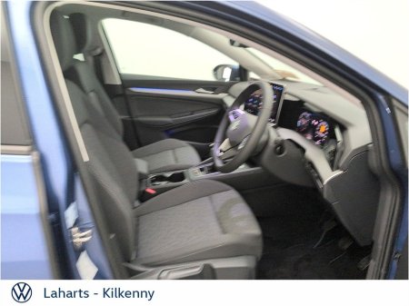 2025 Volkswagen Golf EDITION 75 1.5TSI 5DR 116HP €33,950 thumbnail