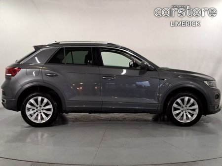 2019 Volkswagen T-Roc - thumbnail 2