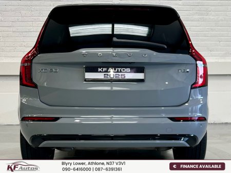 2025 Volvo XC90 - thumbnail 6