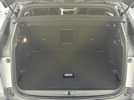 2024 Peugeot 3008 1.5 BlueHDi 130bhp GT €33,800 thumbnail