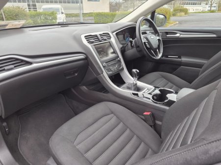 2015 Ford Mondeo - thumbnail 12