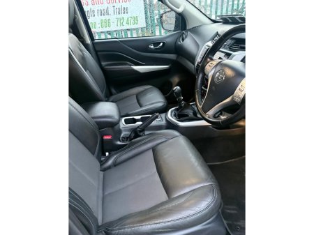 2021 Nissan Navara - thumbnail 11